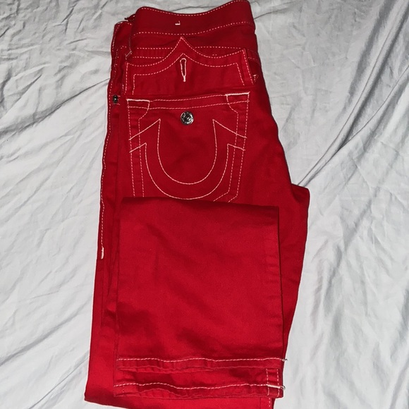 I have a nice pair of true religion Jeans I have never worn before - Picture 3 of 4